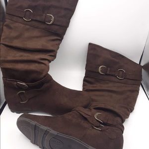 Maurice’s Nicki scrunch boots 11M